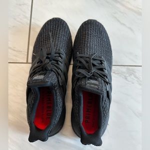 Woman’s Adidas ULTRA-BOOST